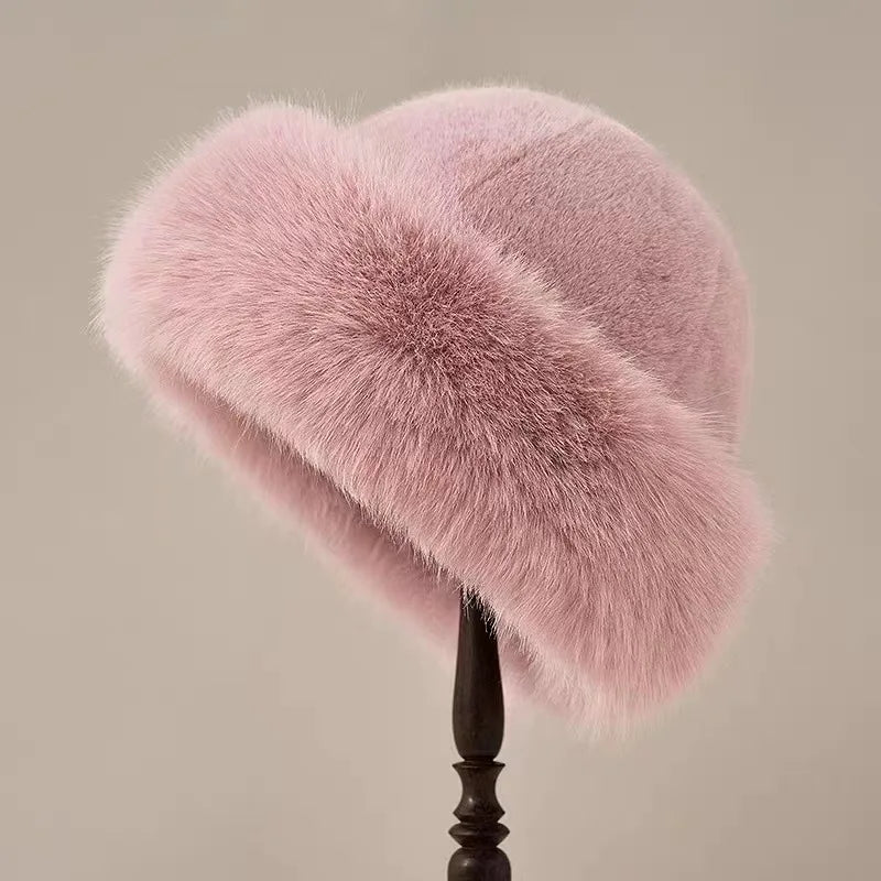 Laurel - Cozy Faux Fur Hat