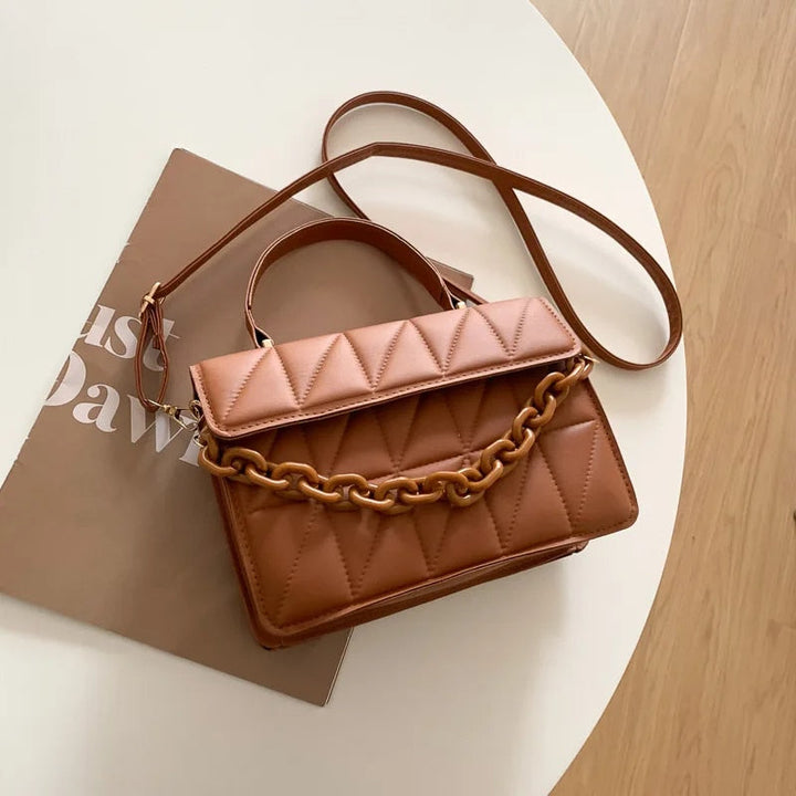 Esmeralda - Women's Shoulder Bag