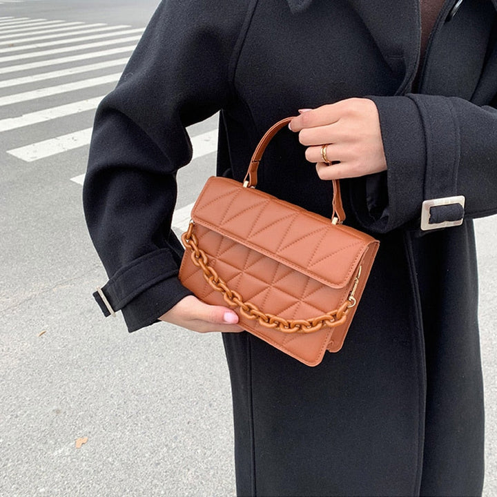 Esmeralda - Women's Shoulder Bag