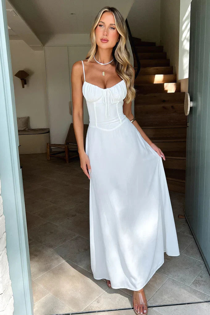 Elira - Feminine Summer Dress